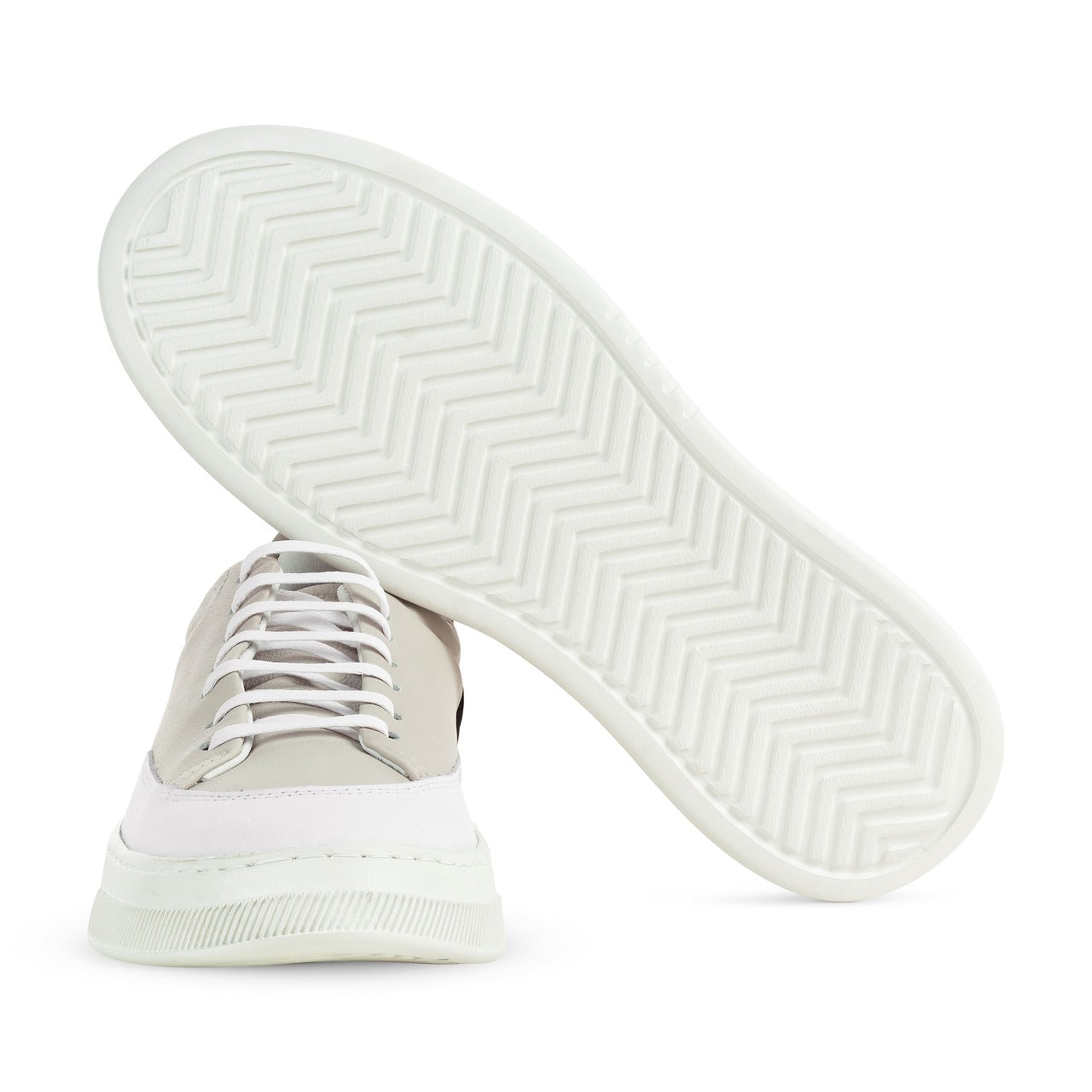 Lisbon-Style Sneakers with Cozy Wool Lining