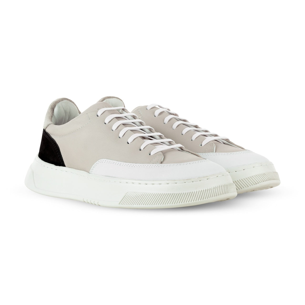 Lisbon-Style Sneakers with Cozy Wool Lining